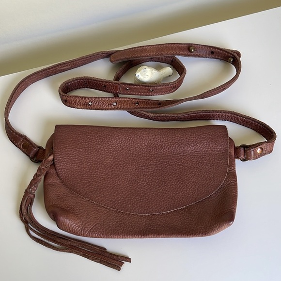 We The Free Rider Crossbody Bag In Aged Tan - Picture 2 of 14